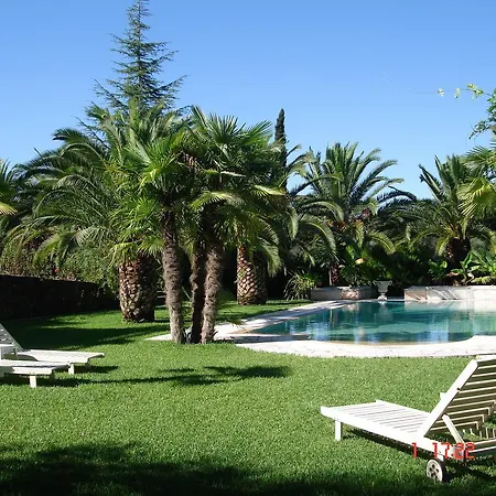 Villa Atalanti *